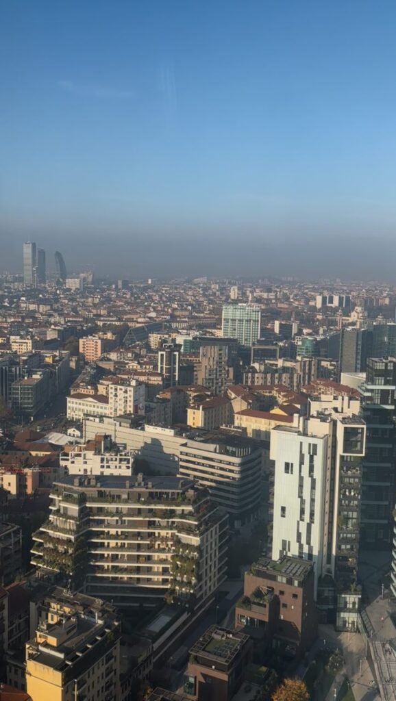 Private Banker Fineco consulente finanziario Milano Moscova